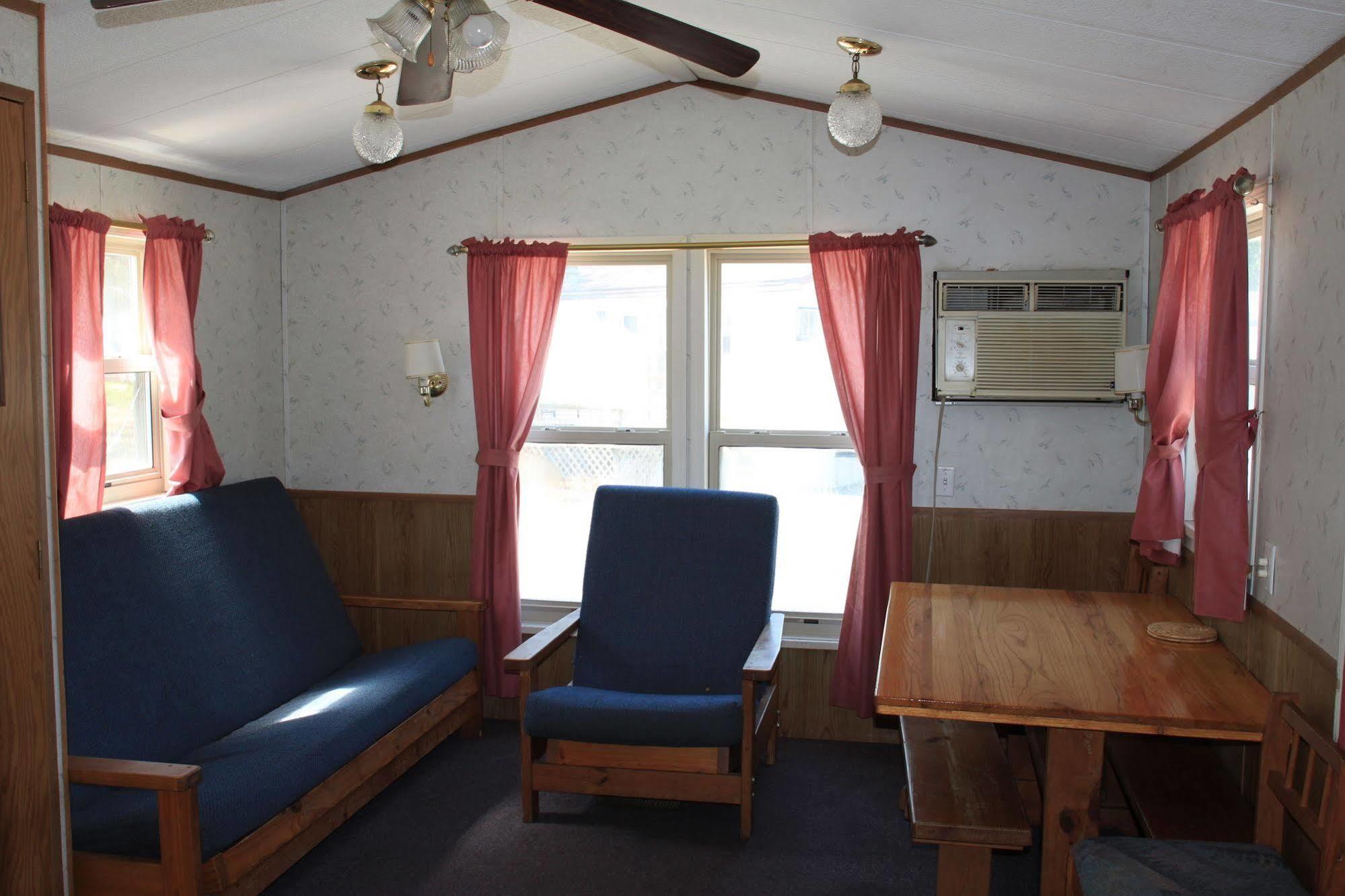 Circle M Rv & Camping Resort - Caravan Park Millersville Dış mekan fotoğraf